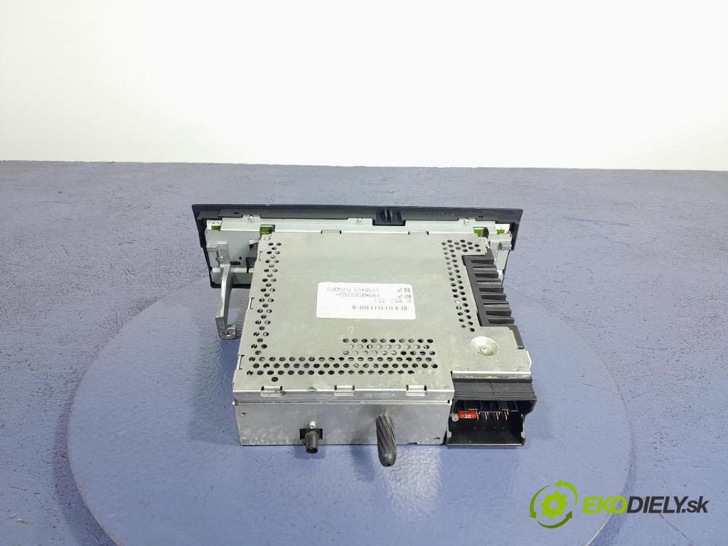 Bmw Seria 1 2004 Radio I Navigácia: 6957351