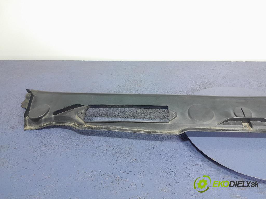 Bmw Seria 1 2004 torpédo 5677210
