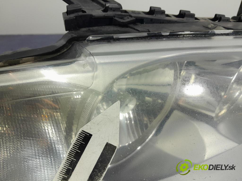 Bmw Seria 1 2004 Reflektor: v pravo: 89310929