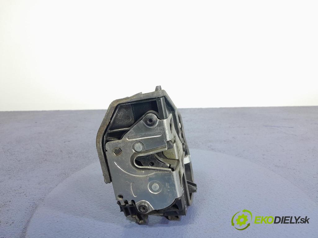 Bmw Seria 1 2004 zámok dvere Predné Vľavo: 7167077
