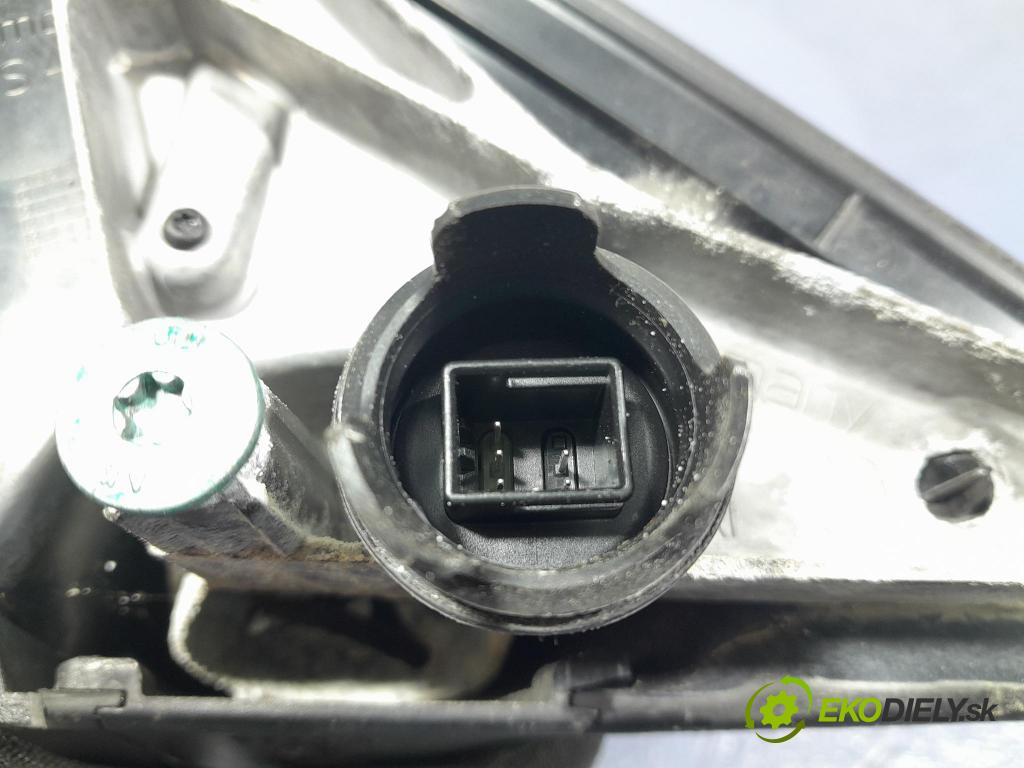 Bmw Seria 1 2004 zrkadlo Vľavo: 
