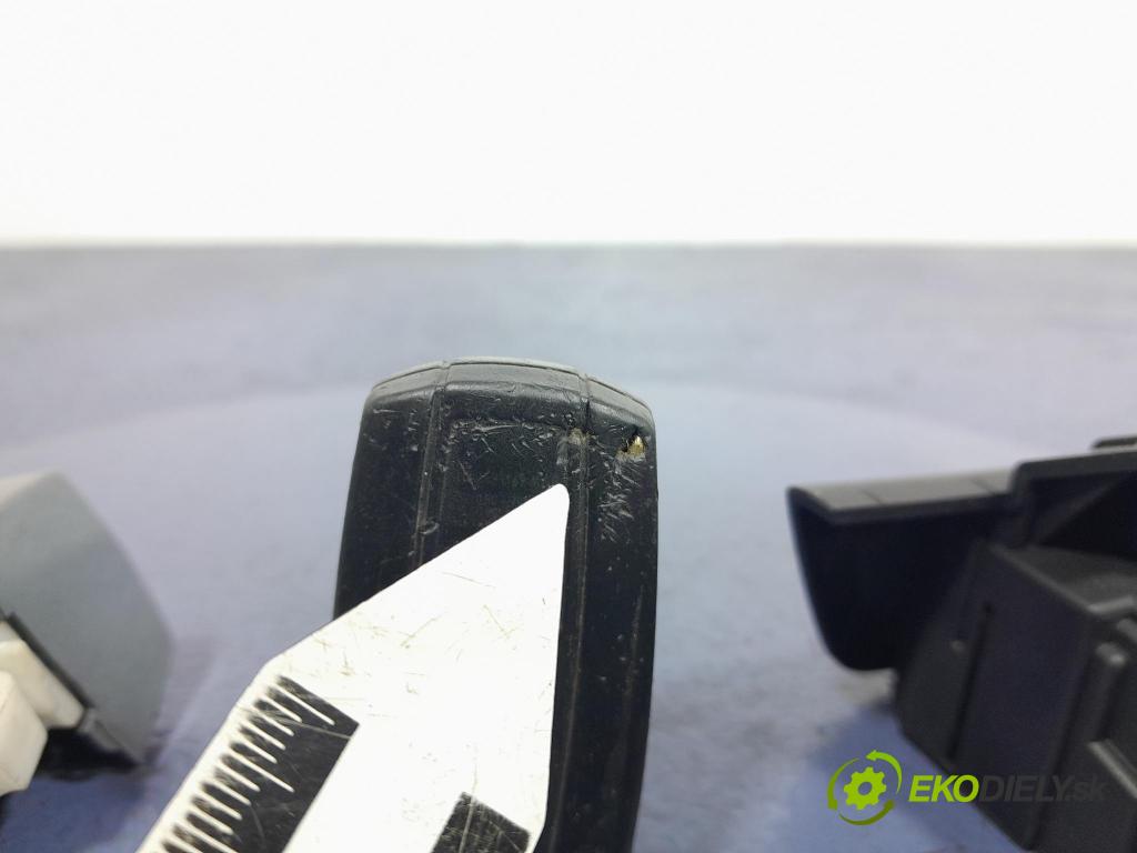 Bmw Seria 1 2004 Spínač zapaľovania: 6933708