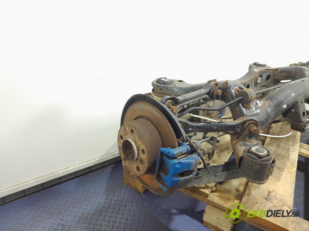 Bmw Seria 1 2004 výstuha Pozastavenia: zad