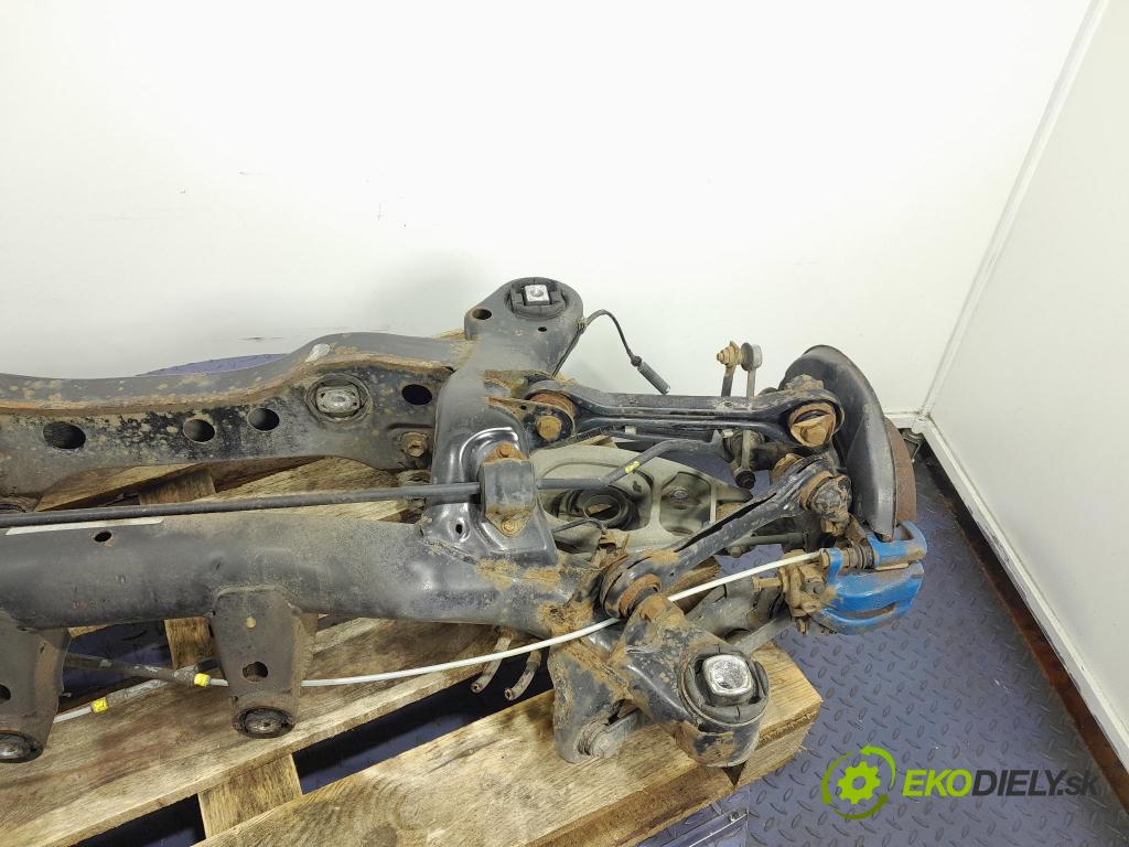 Bmw Seria 1 2004 výstuha Pozastavenia: zad