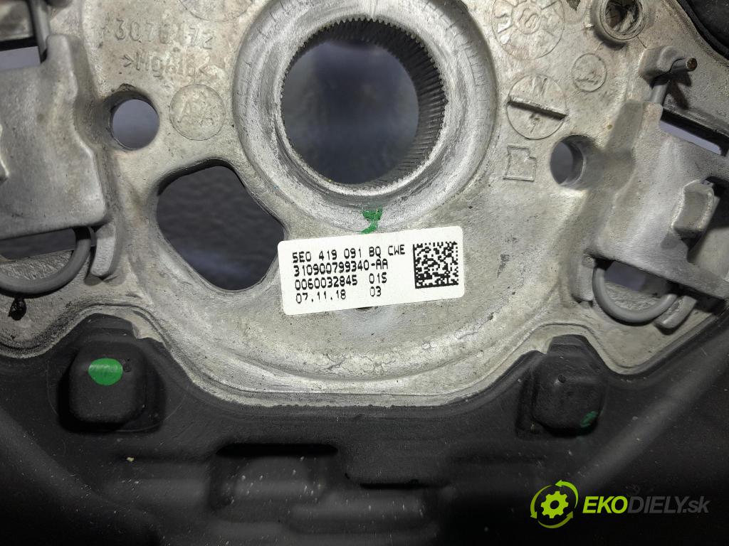 Skoda Fabia 2018 volant 5e0419091BQ