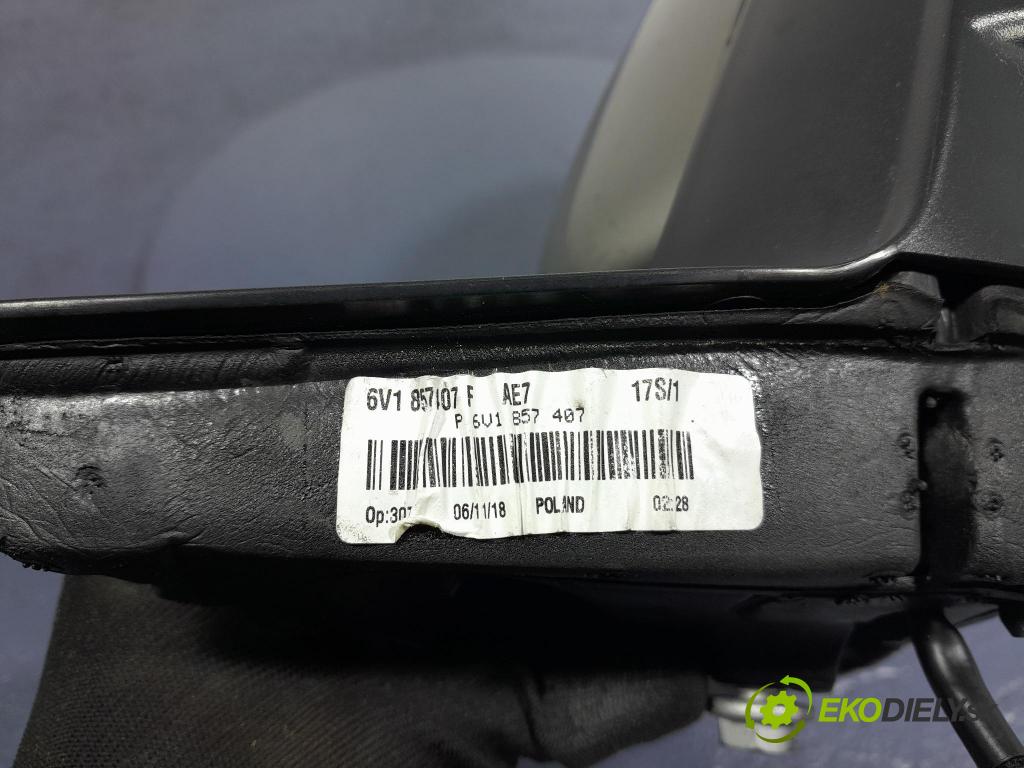 Skoda Fabia 2018 zrkadlo Vľavo: 