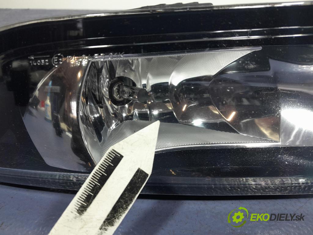 Skoda Fabia 2018 Halogen v pravo: 6V0941700A