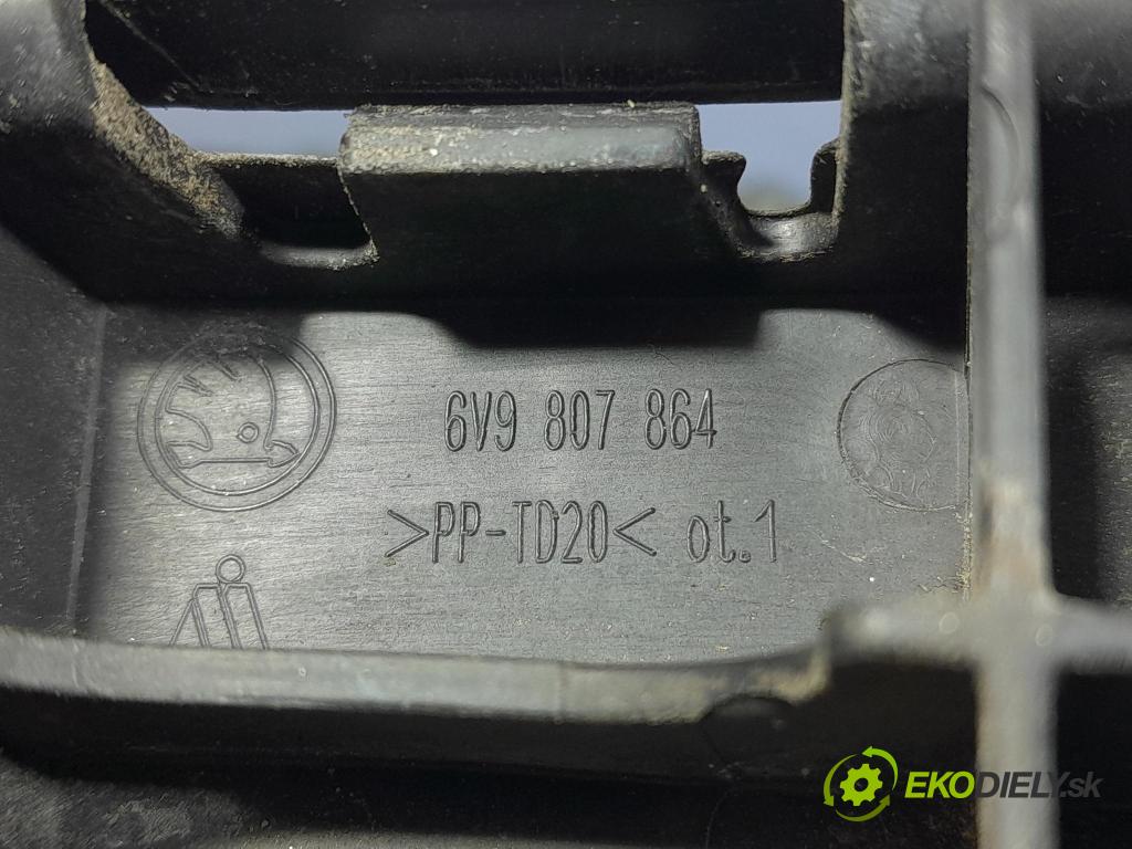 Skoda Fabia 2018 Upevnenie: narazník 6V9807863