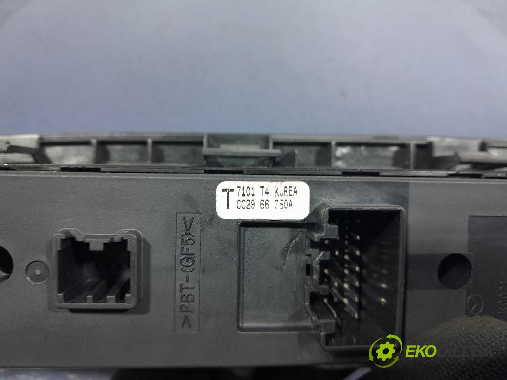 Mazda 5 2007 prepínač CC2966350A