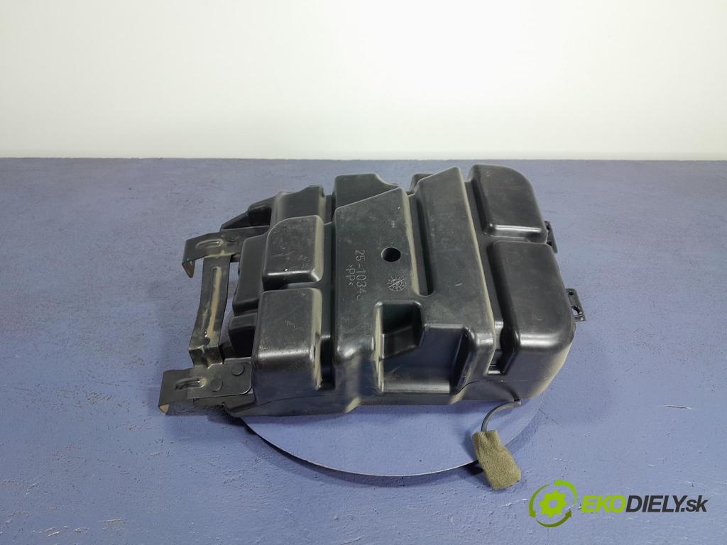 Saab 9-5 2006 Reproduktor / Subwoofer: 5375837