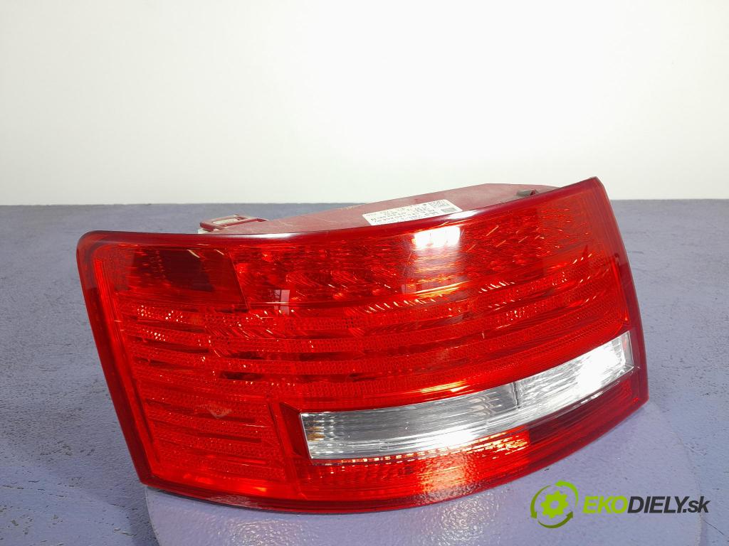 Audi A6 2004 svetlo / reflektor zad ľavá Vonkajsia: 4F5945095N
