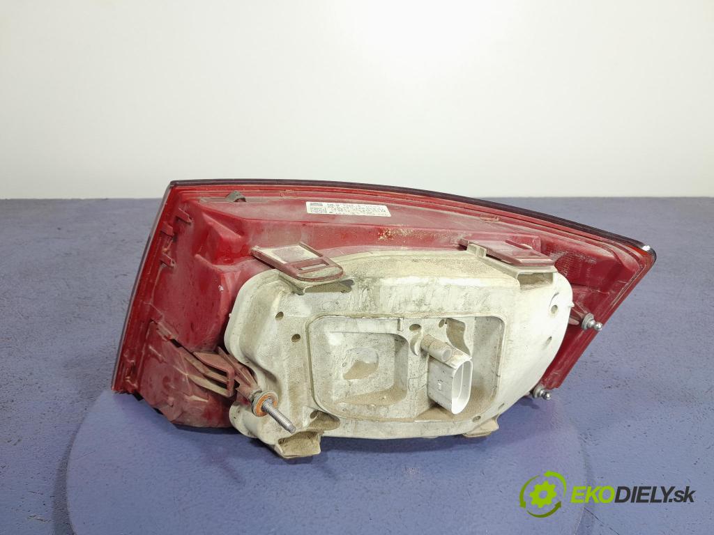 Audi A6 2004 svetlo / reflektor zad ľavá Vonkajsia: 4F5945095N