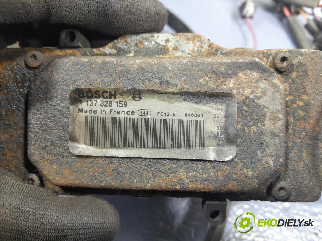 Audi A6 2004 Ventilátor Chladič: 4F0910501A