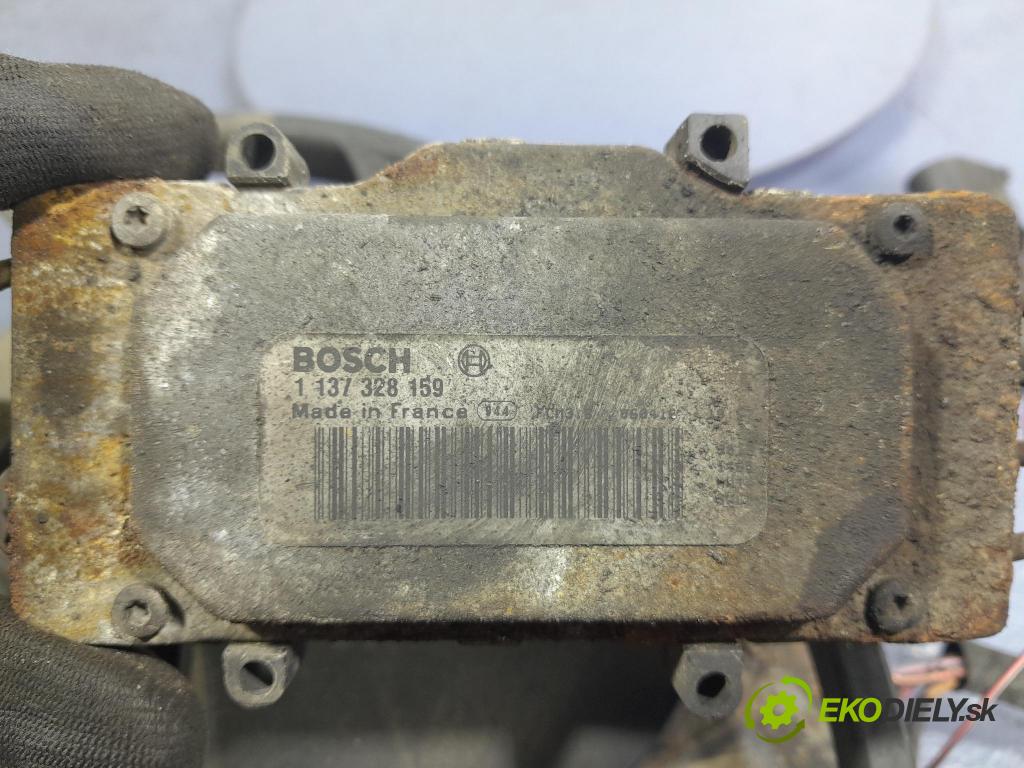 Audi A6 2004 Ventilátor Chladič: 4F0910501A