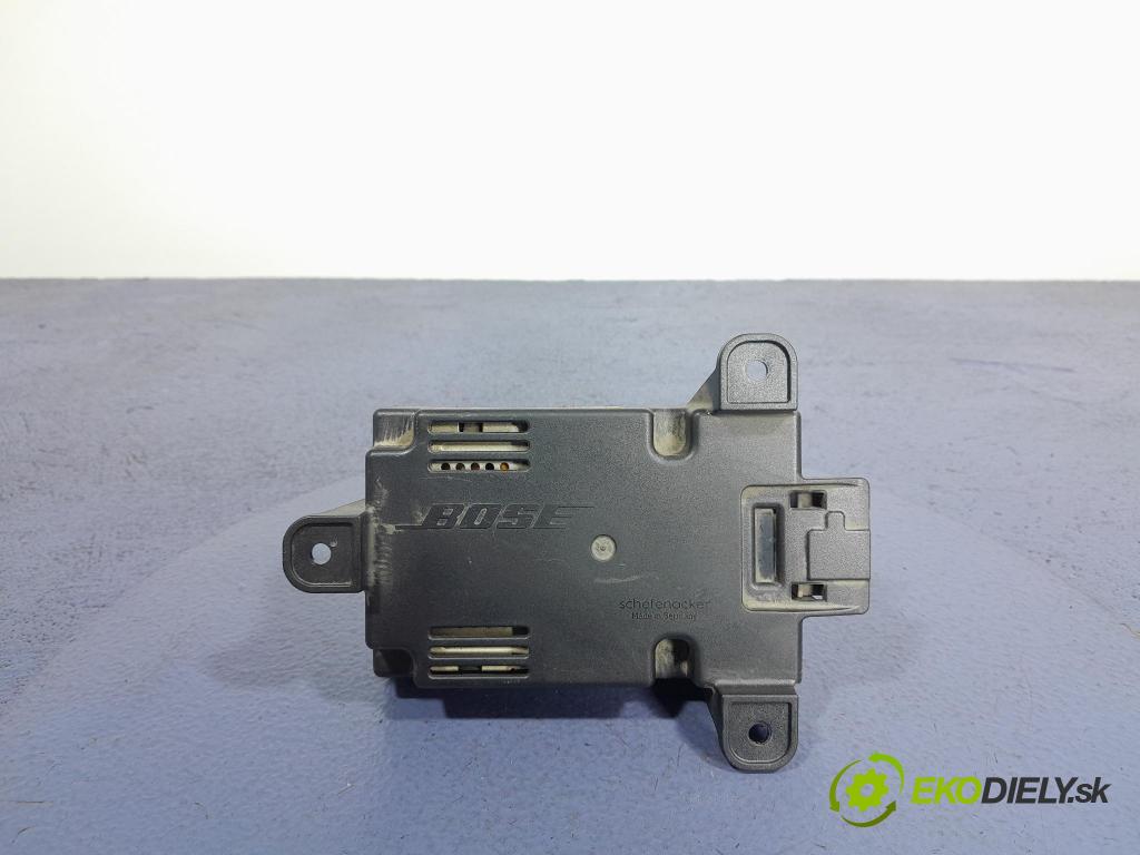 Audi A6 2004 Zesilovač: 4F0035223B