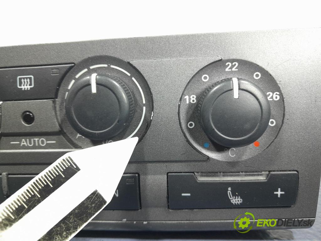 Audi A6 2004 prepínač Klimatizácia: Prúd vzduchu: 4F1820043G
