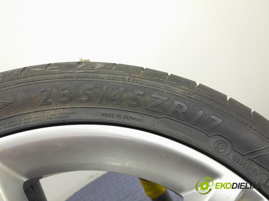 Audi A6 2004 koleso Prístup: