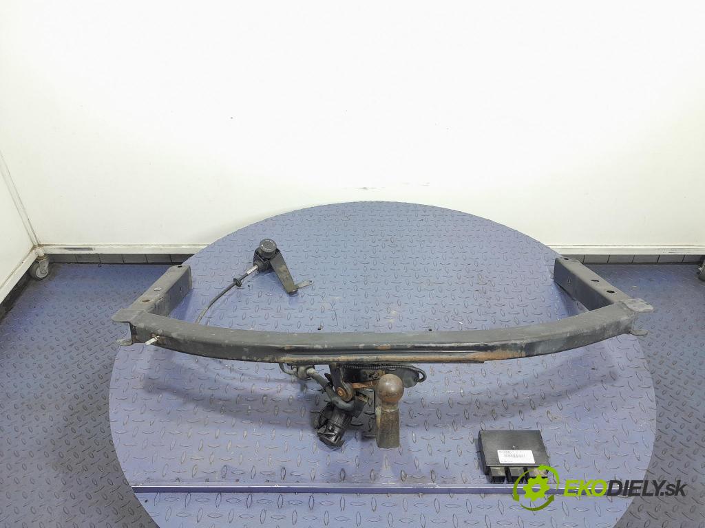 Audi A6 2004 Hák: Do Prívesy: 4F0800491A