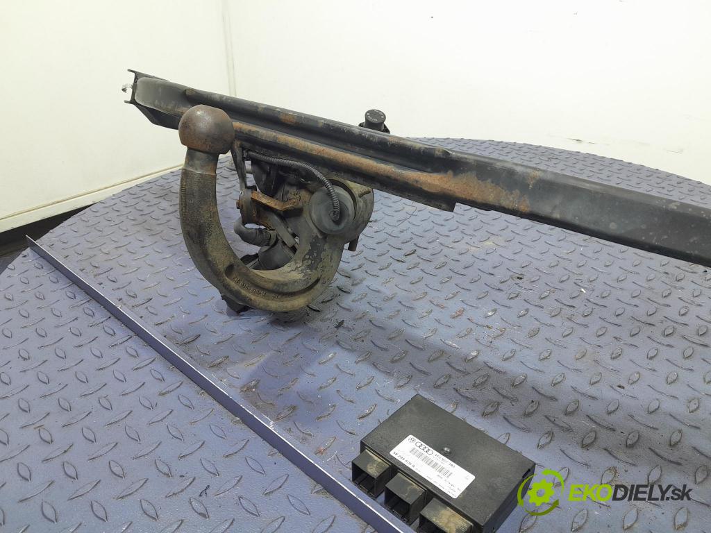 Audi A6 2004 Hák: Do Prívesy: 4F0800491A