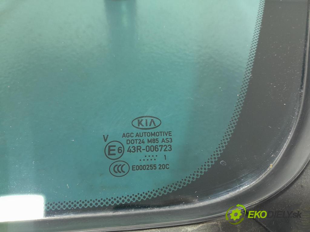 Kia Sportage 2021 sklo dvere zad ľavé