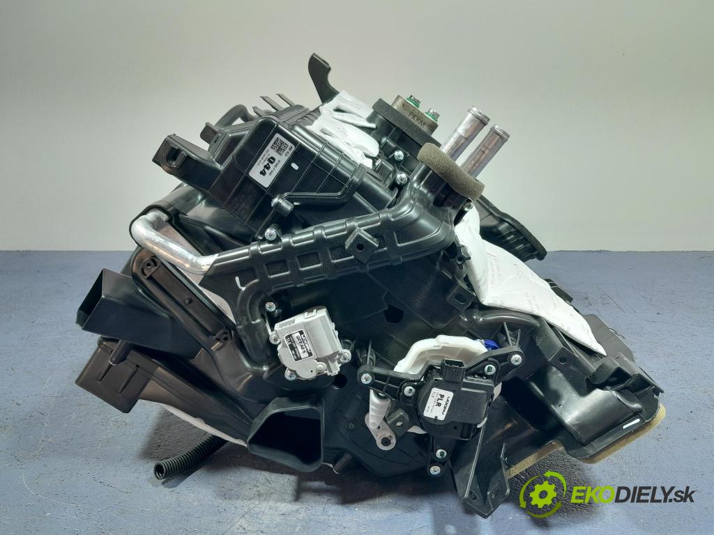 Kia Sportage 2021 radiator 97200-F1440
