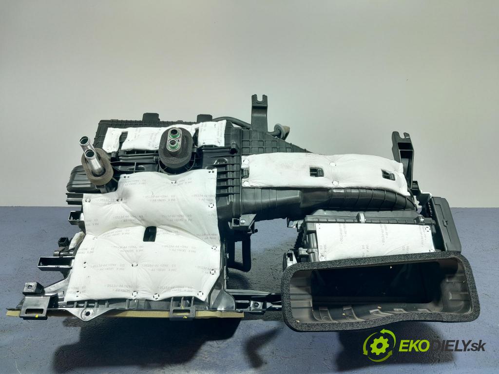 Kia Sportage 2021 radiator 97200-F1440