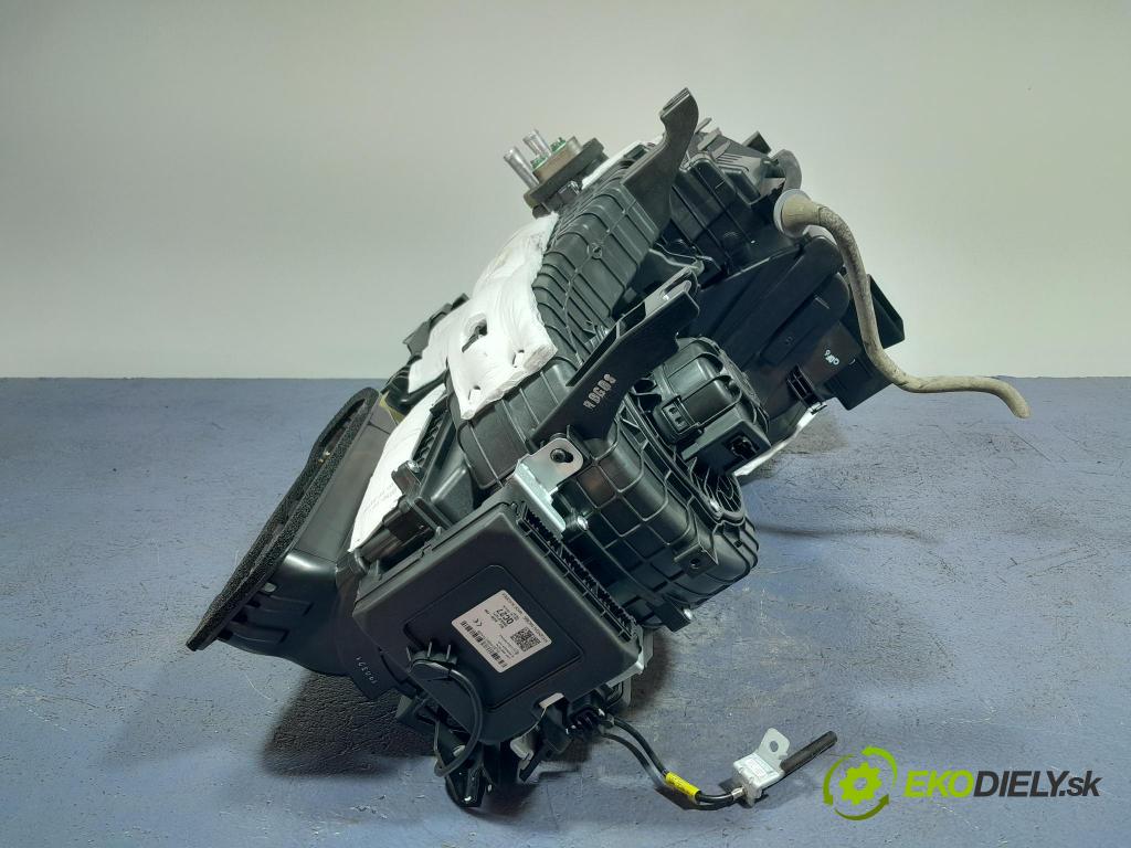 Kia Sportage 2021 radiator 97200-F1440