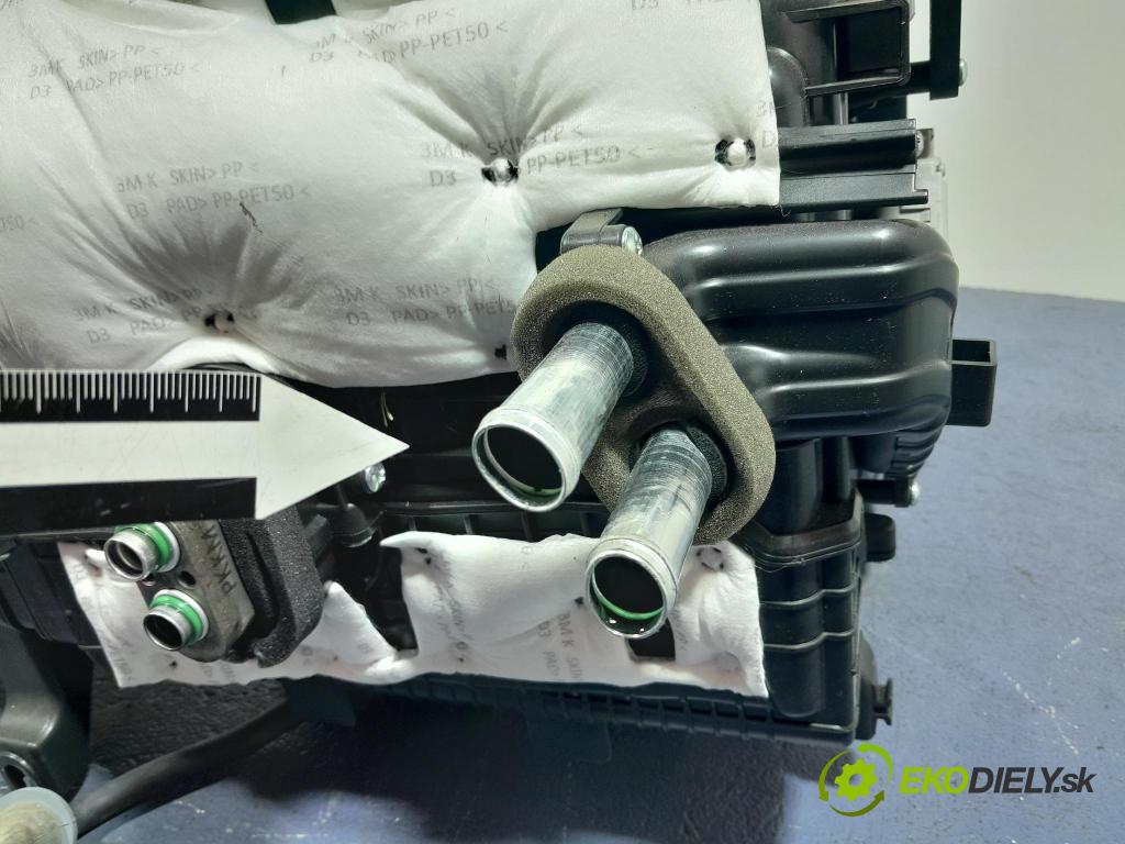 Kia Sportage 2021 radiator 97200-F1440