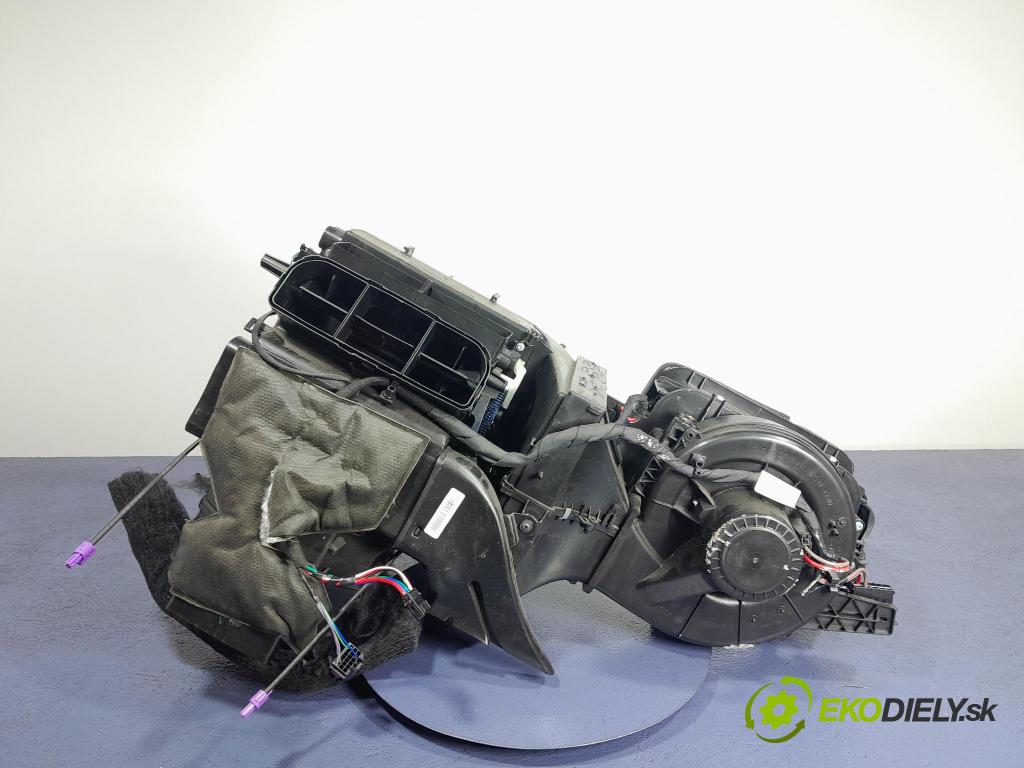 Skoda Fabia 2018 radiátor 6Q1819516B