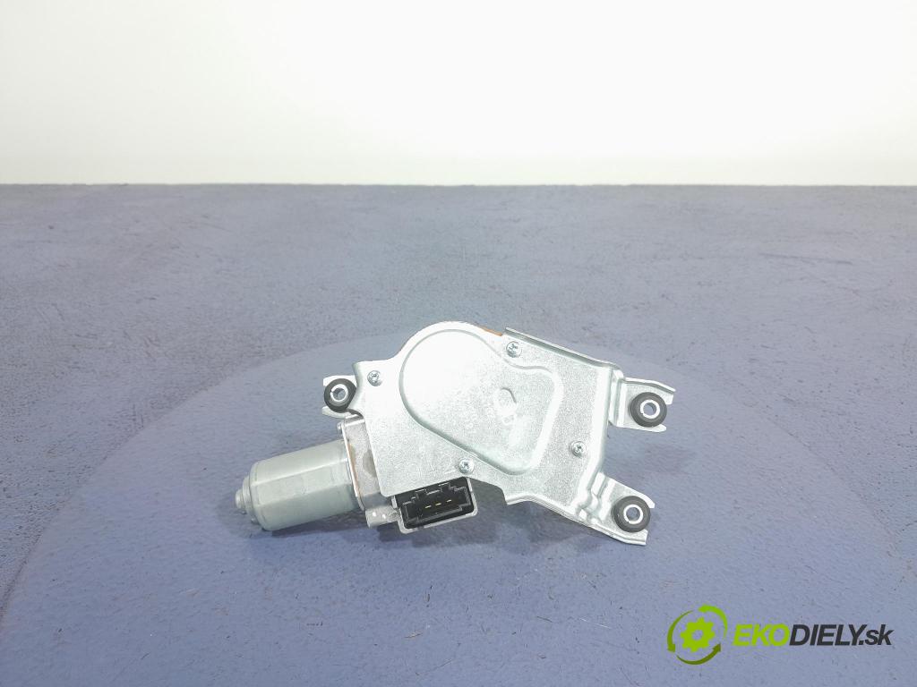 Bmw Seria 1 2020 motor: Stierače: zad 8495516