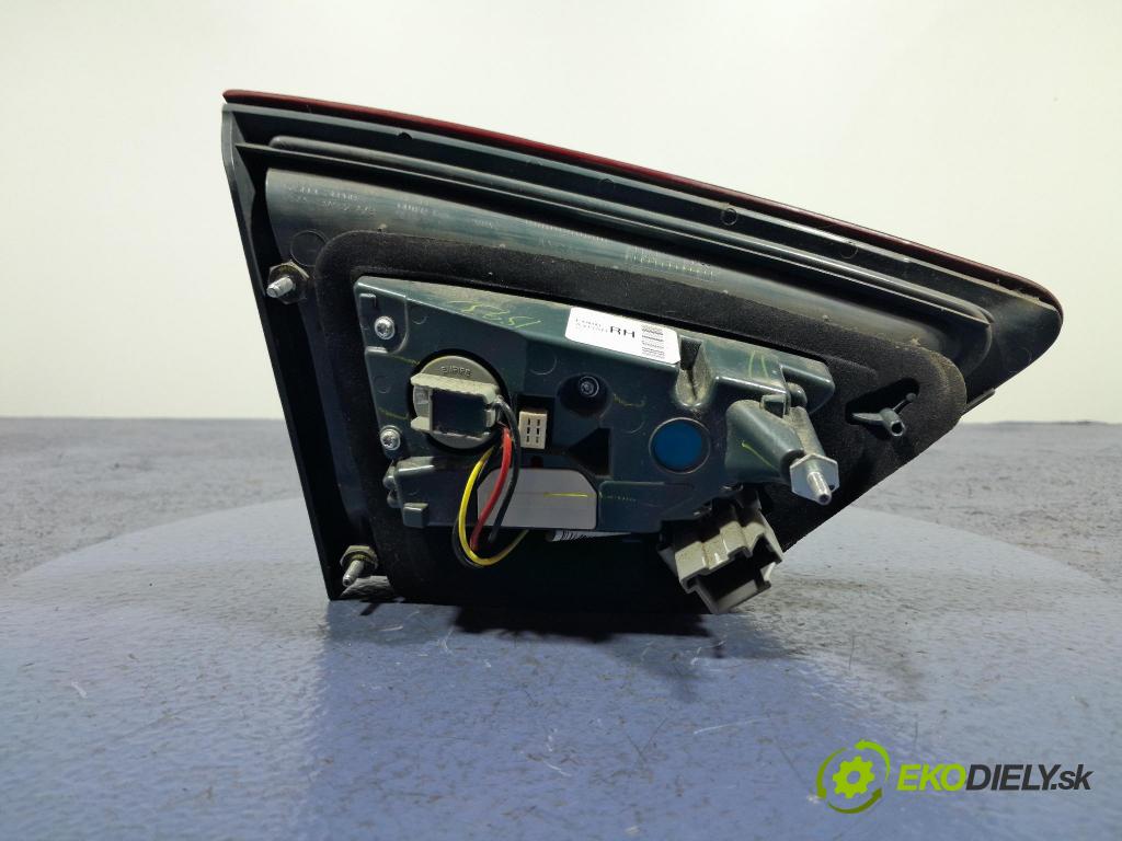 Ford Fusion 2013 světlo Zad: Práva: Uvnitř DS73-13A602-AD