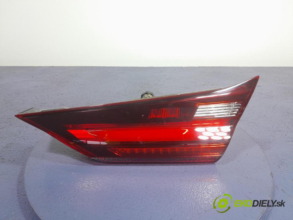 Bmw Seria 1 2020 světlo Zad: Práva: Uvnitř 7450852