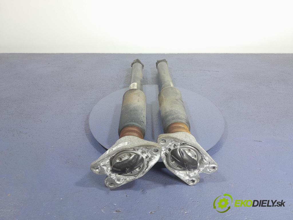 Bmw Seria 1 2020 tlmič zad Vľavo.: 6883940