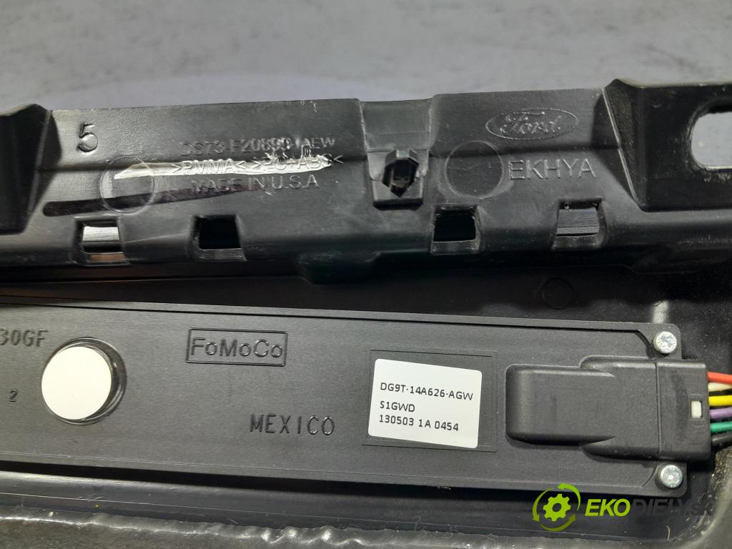 Ford Fusion 2013 lišta Dekoratívne: DG9T-14A626