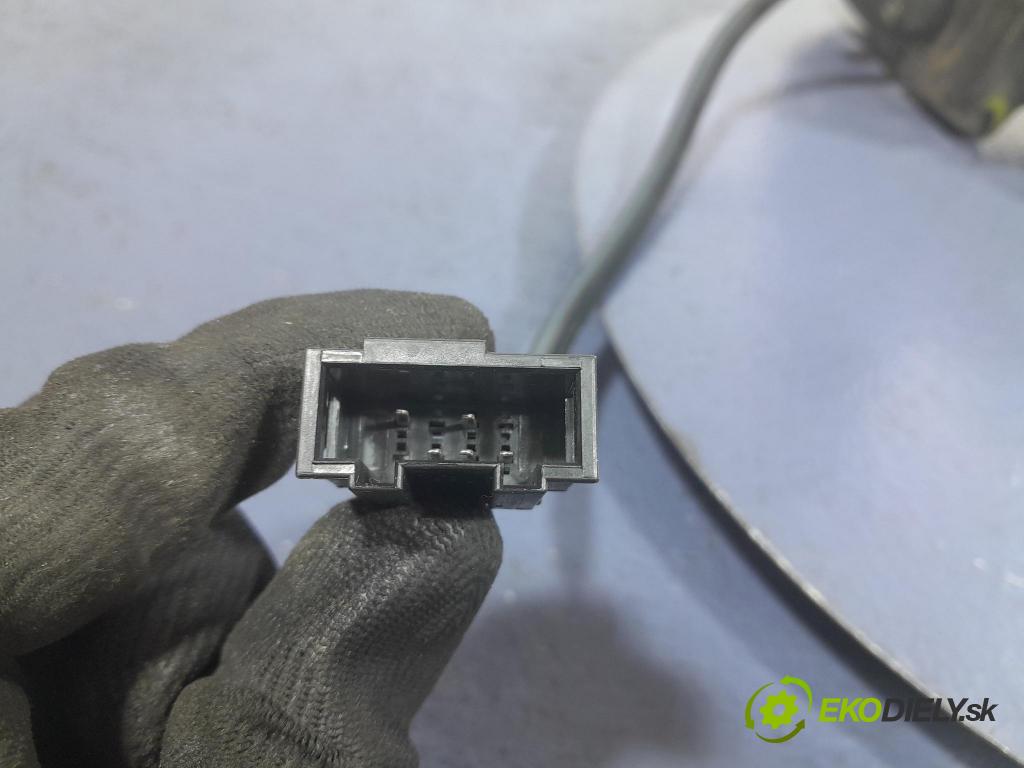 Seat Leon 2005 zrkadlo pravé