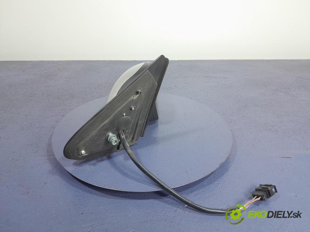 Seat Leon 2005 zrkadlo pravé