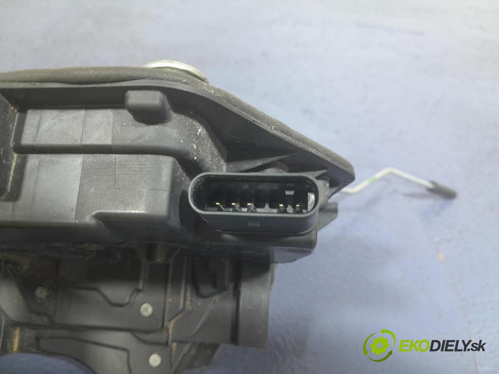 Bmw Seria 1 2020 zámek dveře Zad: Levý: 7956143