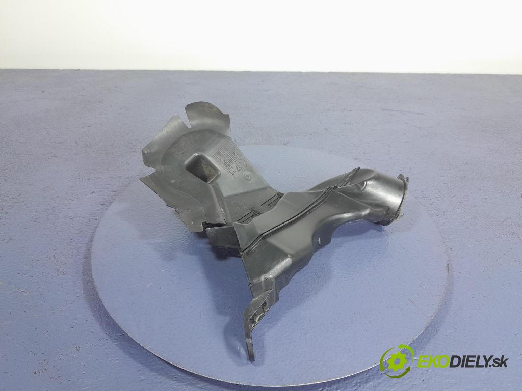 Bmw Seria 1 2020 Vstup: Vzduch: 7453941