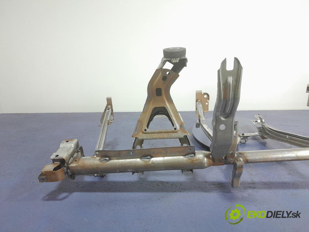 Bmw Seria 1 2020 kokpit,pristrojová doska 6823064
