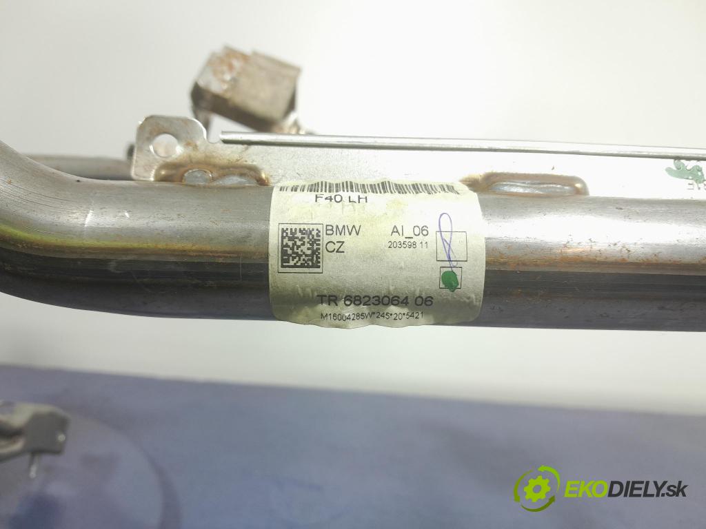 Bmw Seria 1 2020 kokpit,pristrojová doska 6823064