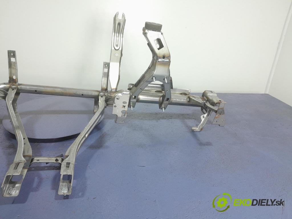 Bmw Seria 1 2020 kokpit,pristrojová doska 6823064
