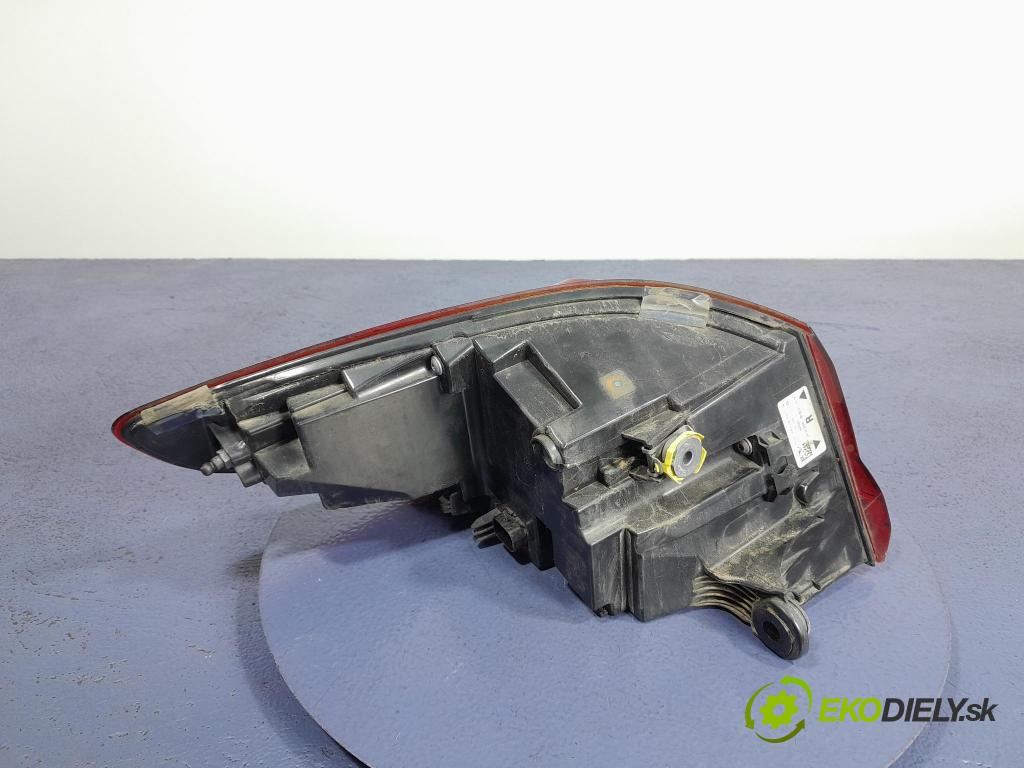 Bmw Seria 1 2020 svetlo / reflektor zad Prava: Vonkajsia: 7450644