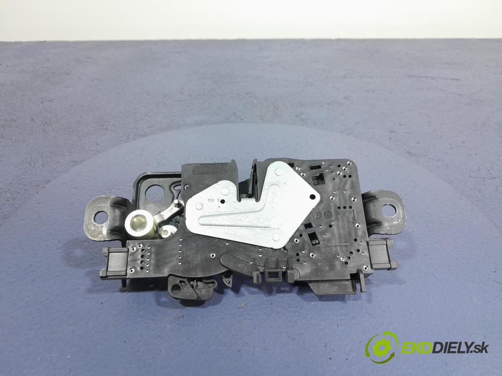 Bmw Seria 1 2020 zámek Klapky: kufr 7357112
