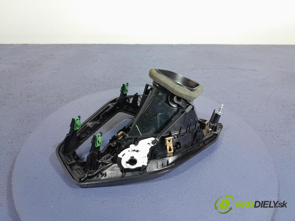 Bmw Seria 1 2020 GRIDS: Prúd vzduchu: Vzduch: 6823188