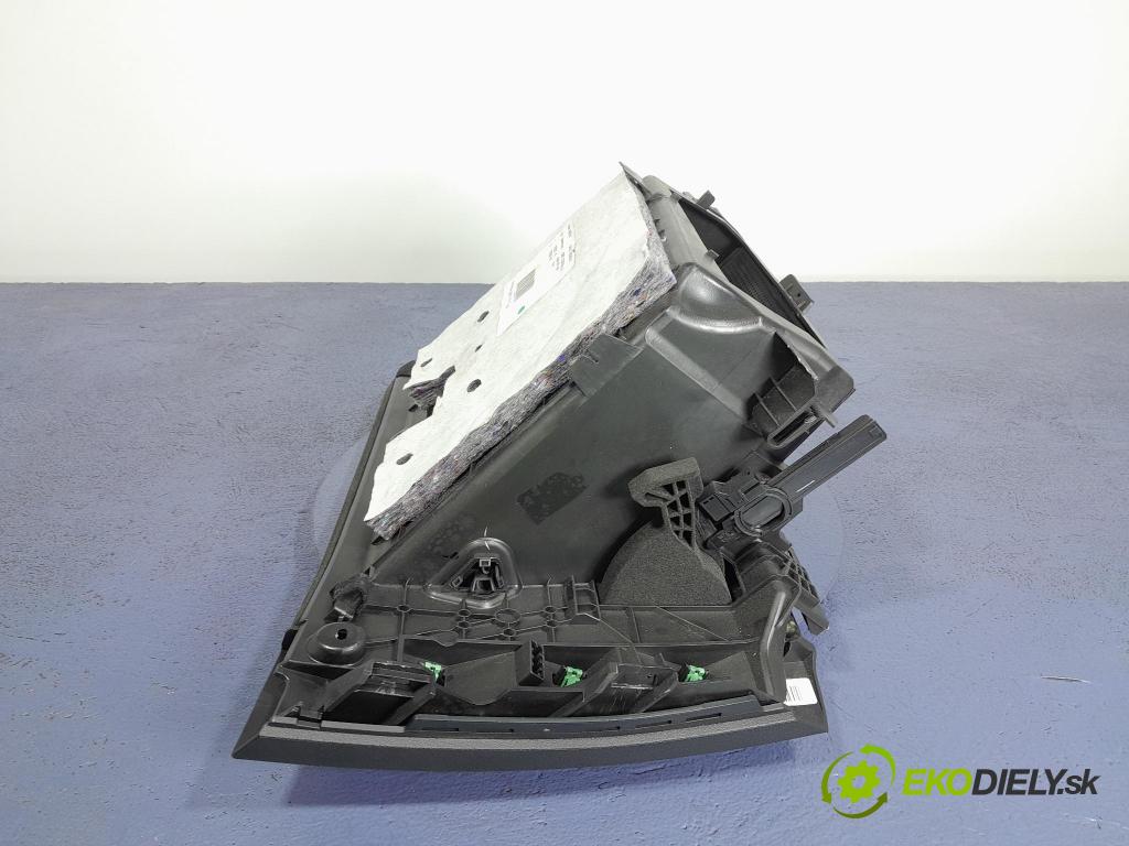 Bmw Seria 1 2020 kastlík 7937981