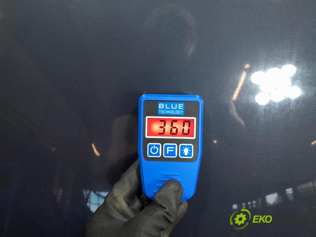 Opel Astra 2008 kapota přední: