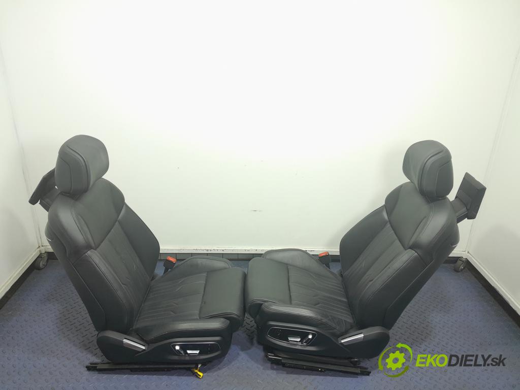 Audi A8 2019 sedačke: Soubor. 01