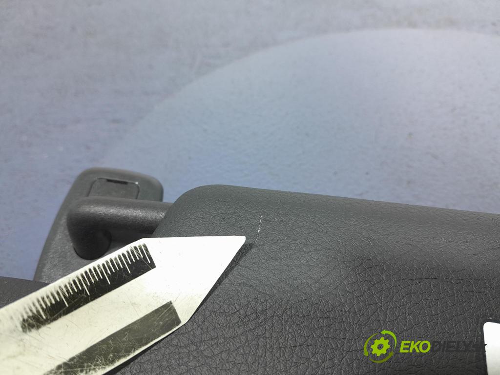 Bmw Seria 1 2020 kryt slnečná clona 7393756