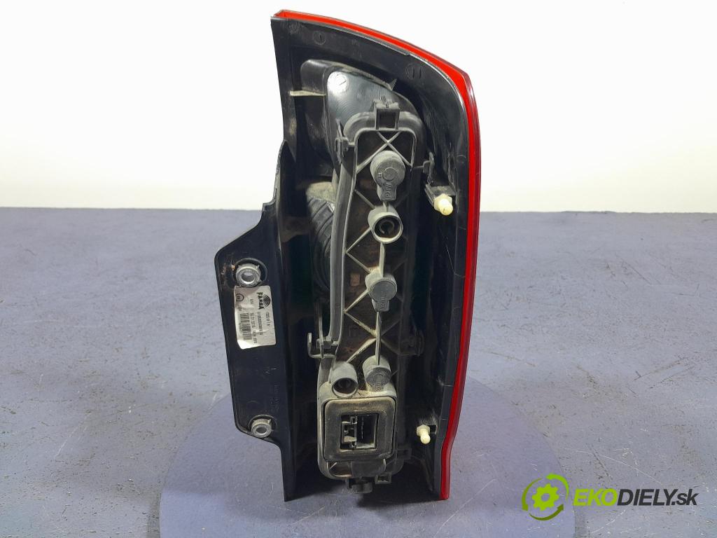 Fiat Fiorino 2015 světlo Zad: levá Mimo: 01353206080E