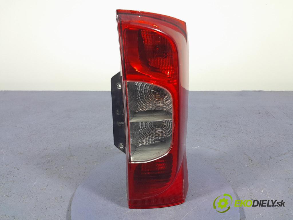 Fiat Fiorino 2015 světlo Zad: Práva: Mimo: 01353205080E